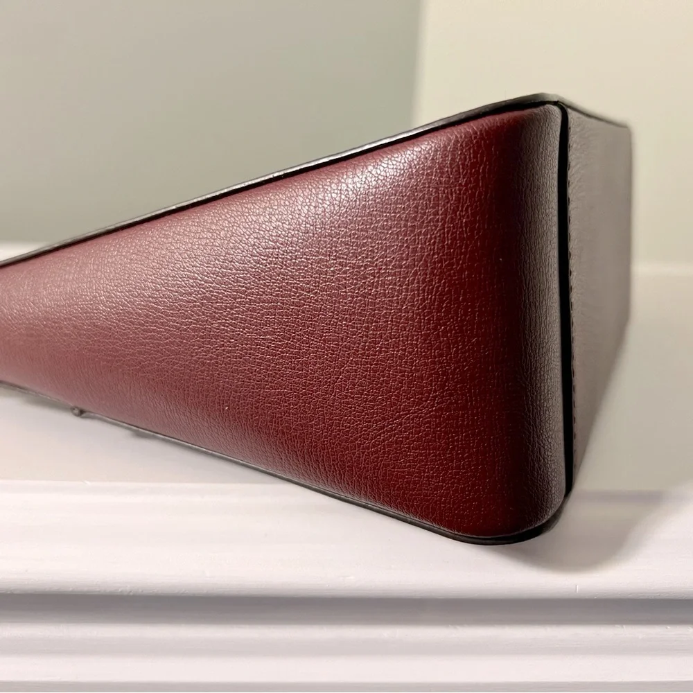 Kate Spade ♠️ Burgundy Red Crossbody Bag